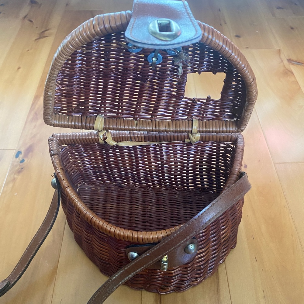 Foraging Basket